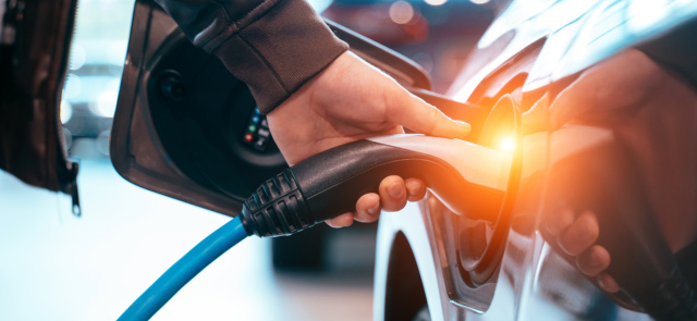 Electric Plugin and Hybrid Specialist - IMI Certified